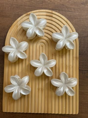 Sedefli Beyaz Lotus Toka 8cm (12adet)