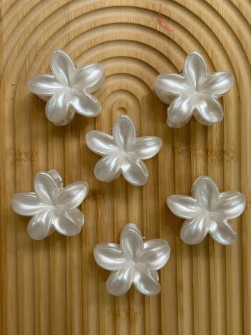5 Cm Sedefli Beyaz Lotus Toka (12adet )