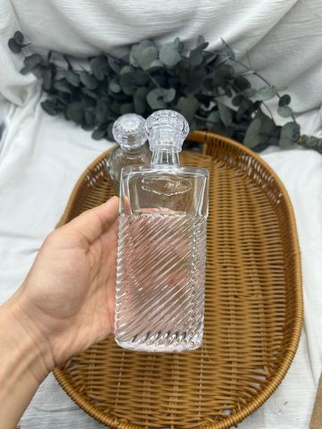 Kristal Kapaklı Kolonya Şişesi 250 ml Kare 1