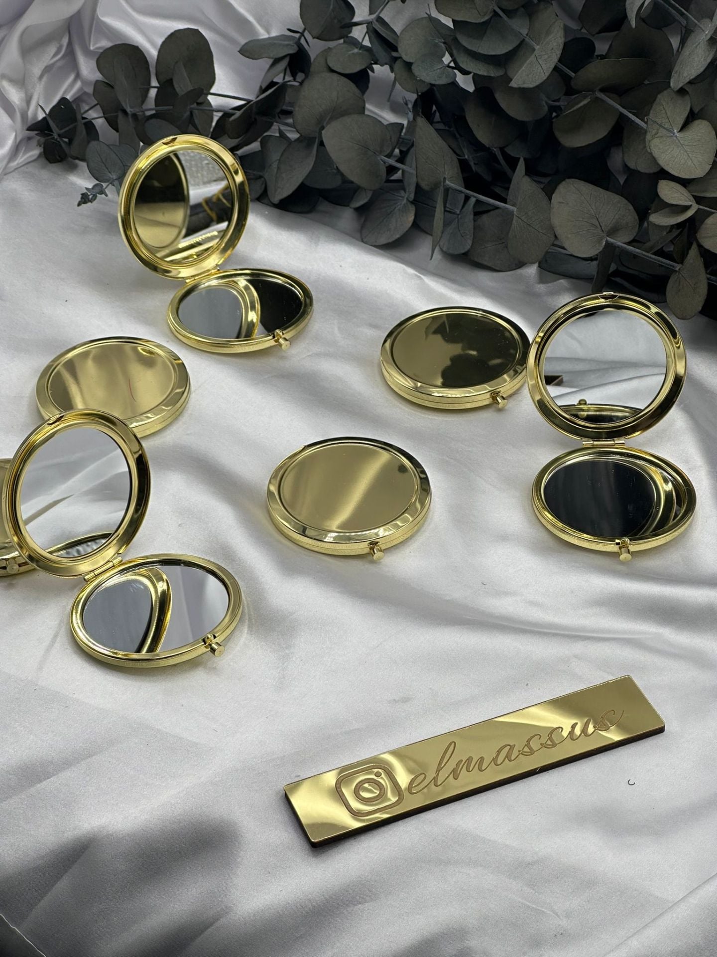 Ayna Gold